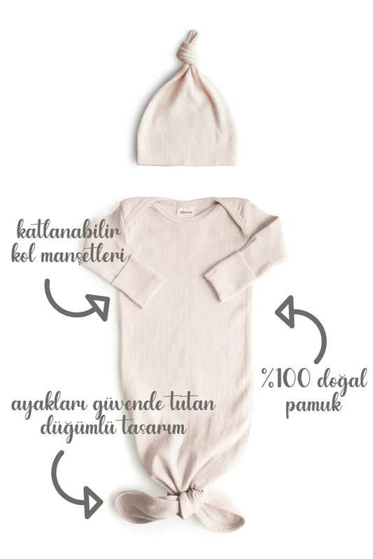 Minuche Fitilli ve Alttan Bağlamalı Bebek Body ve Bere Takım %100 Pamuk - Kolay Alt Açma Tasarımı